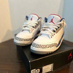 2016 JORDAN 3 TRUE BLUE White and Red Retro Sneakers